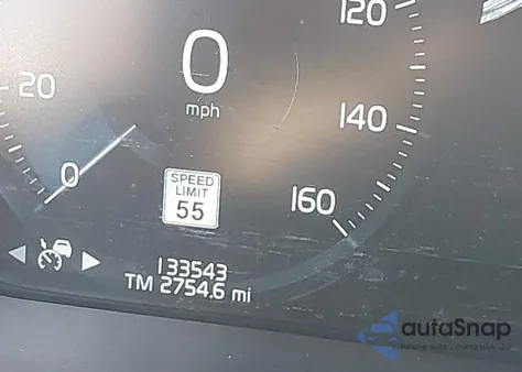 2017 Volvo Xc90 T6 Momentum z USA, uszkodzony, nr VIN YV4A22PK7H1174202